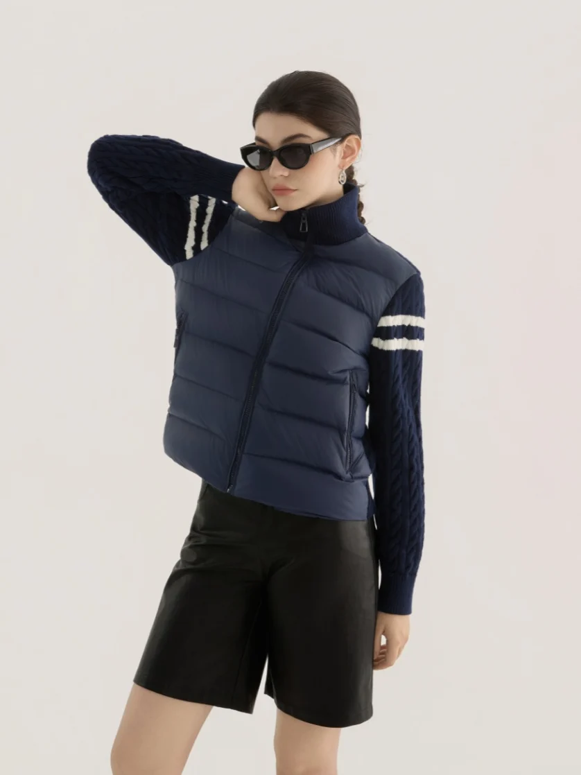 Women Grey Knit‑Sleeve Mixed Stand‑Collar Cropped Down Jacket Zip‑Up Preppy Style Winter Coat