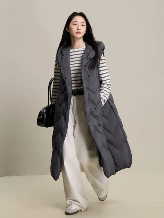 Women Long Hooded Down Vest 90% Goose Down Chevron‑Quilted Sleeveless Puffer Gilet Oversized Longline Winter Waistcoat