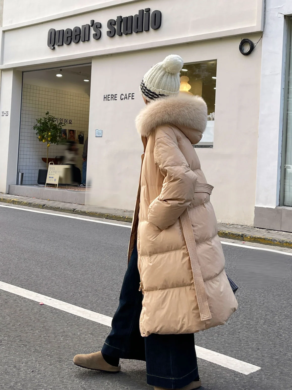 Women Long Hooded Down Coat With Big Real Fur Collar, Belted Waist Slim Fit Puffer Jacket Winter Outerwear